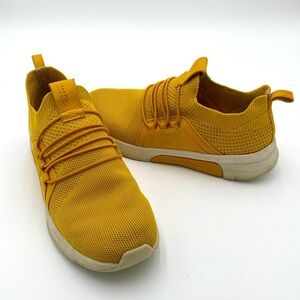 Mark Nason Leather Slip On Stretchy Sporty Tennis Shoes Sneakers Yellow Size 8.5